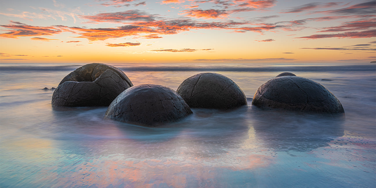 Maoraki Boulders
