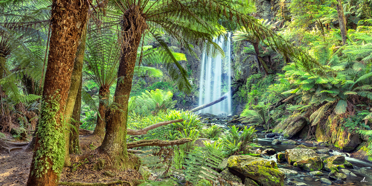 Window to Hopetoun Falls